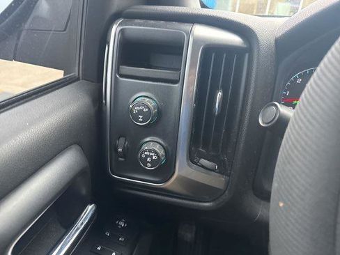 Used 2018 Chevrolet Silverado 1500 LT w/ All Star Edition image 14