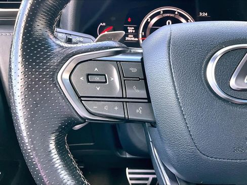 Used 2024 Lexus LX 600 F Sport image 22