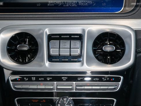 Used 2021 Mercedes-Benz G 550 w/ AMG Line image 25