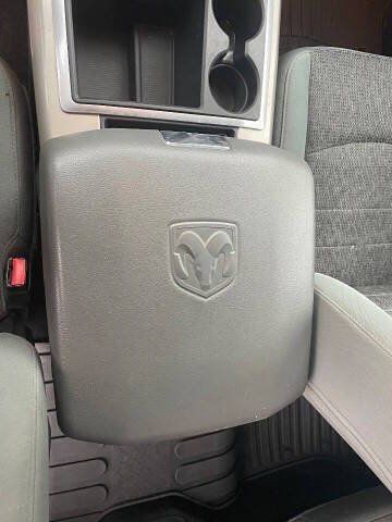 Used 2015 RAM 1500 Outdoorsman AWD/4WD image 18