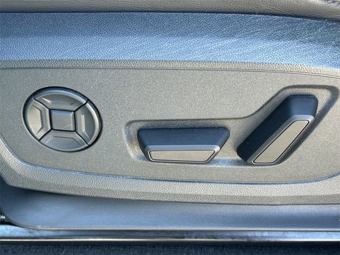 Used 2025 Audi Q3 2.0T Premium image 21