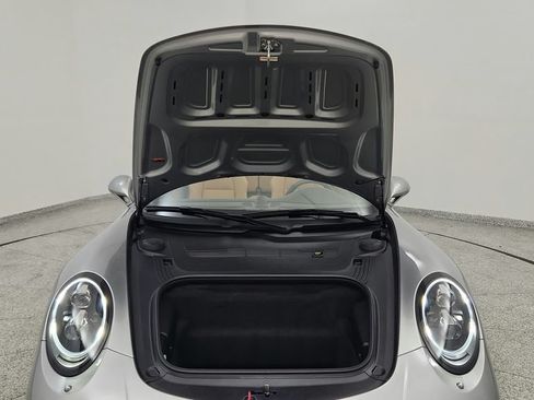 Used 2017 Porsche 911 Carrera 4S AWD/4WD image 15
