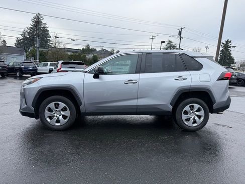 Used 2023 Toyota RAV4 LE image 5