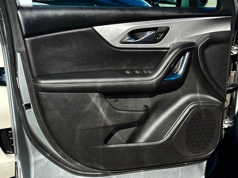 Used 2023 Chevrolet Blazer LT image 16