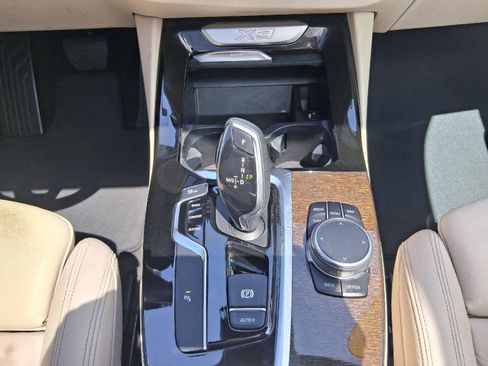 Used 2019 BMW X3 sDrive30i w/ Convenience Package RWD image 30