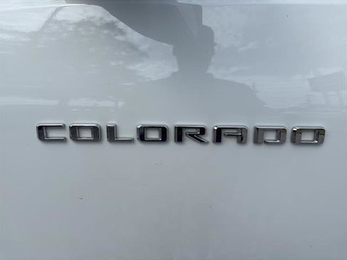 Used 2024 Chevrolet Colorado Trail Boss w/ Advanced Trailering Package AWD/4WD image 12
