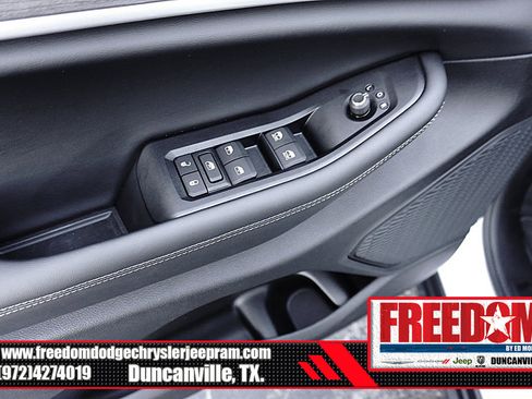 New 2025 Jeep Grand Cherokee L Limited image 41