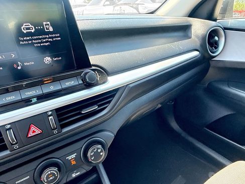 Used 2024 Kia Forte LX image 18