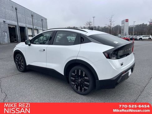 New 2026 Nissan Leaf Platinum+ w/ Cargo Package (Platinum+) image 4