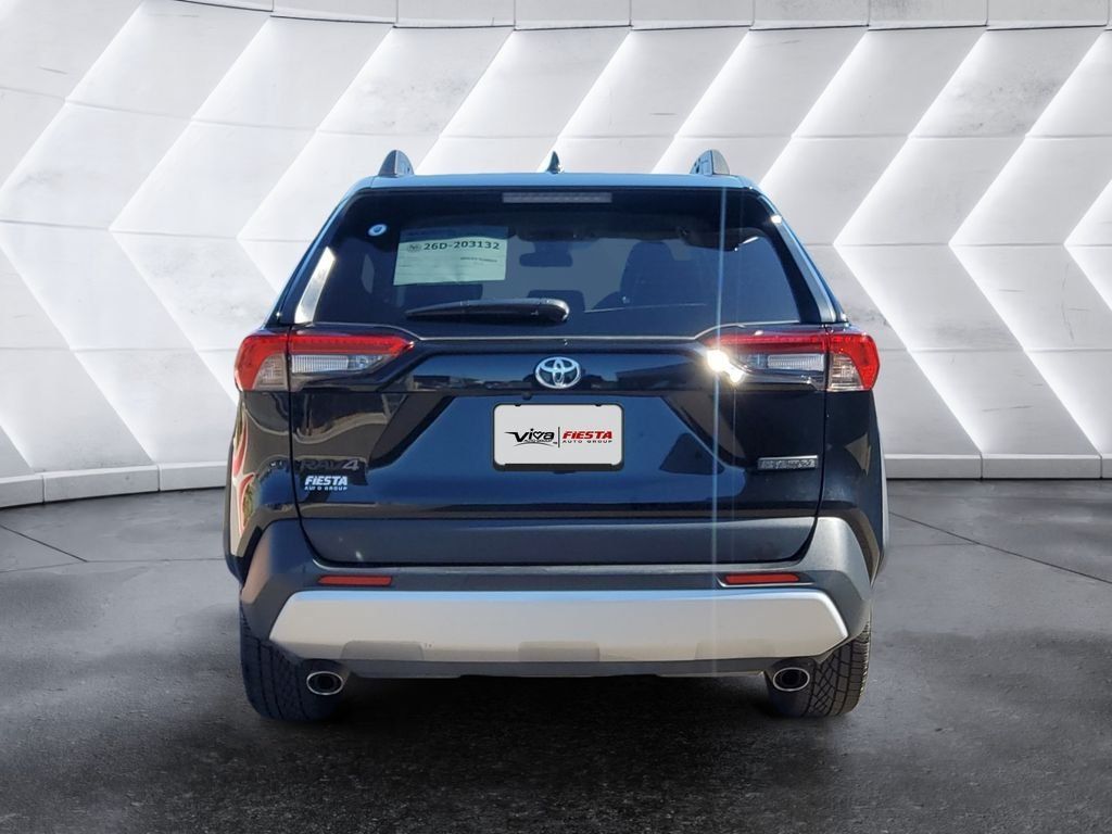 Used 2024 Toyota RAV4 Adventure AWD/4WD image 5