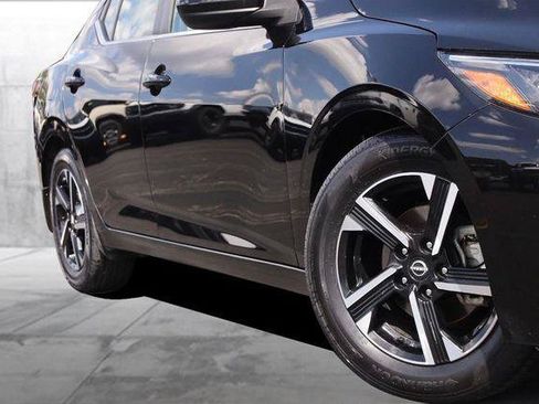 Used 2025 Nissan Sentra SV w/ All-Weather Package FWD image 3