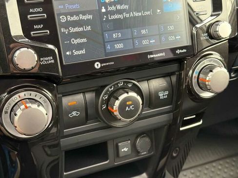 Used 2024 Toyota 4Runner TRD Off-Road Premium w/ Off Road Premium Plus Package image 25