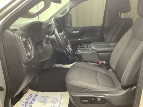 Used 2022 Chevrolet Silverado 2500 LT w/ Convenience Package image 15