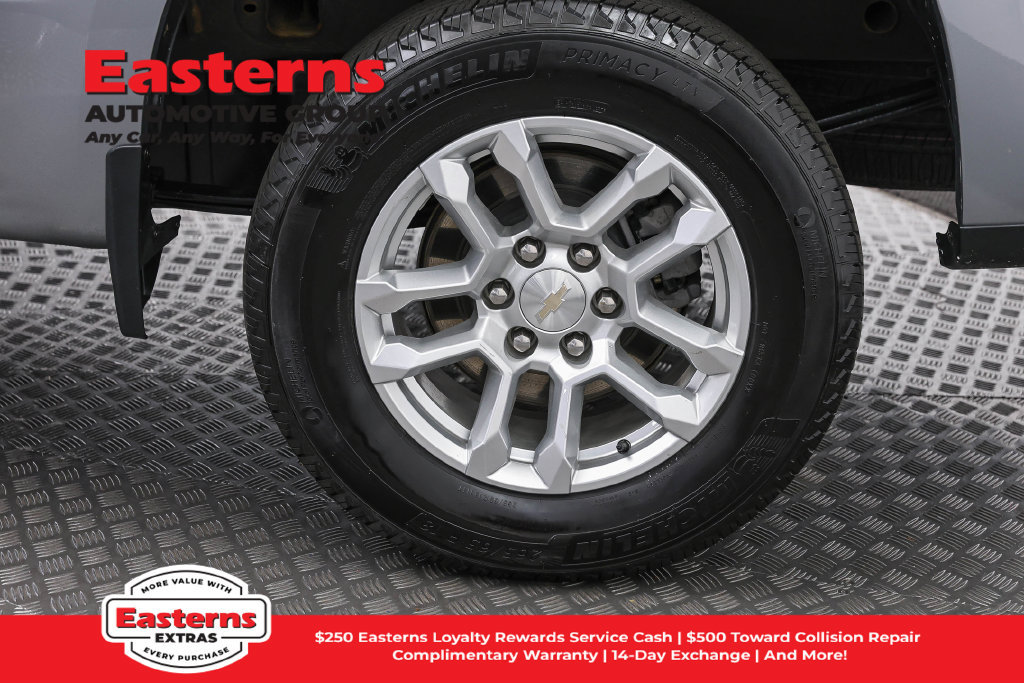 Used 2023 Chevrolet Silverado 1500 LT AWD/4WD image 36