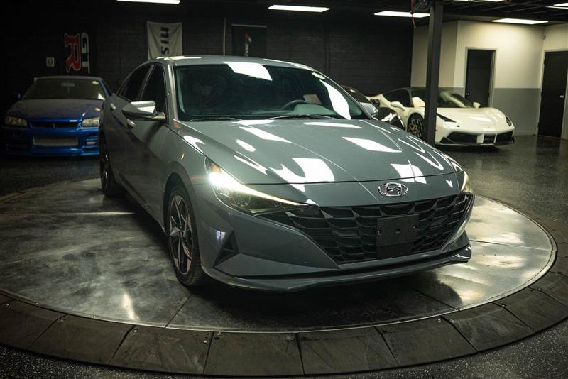 Used 2023 Hyundai Elantra SEL w/ Convenience Package FWD image 5