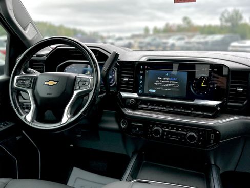 Used 2024 Chevrolet Silverado 2500 LTZ w/ LTZ Plus Package AWD/4WD image 11