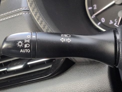 Used 2020 Nissan Sentra SV image 27