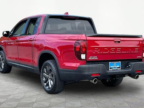 Used 2025 Honda Ridgeline Sport image 5