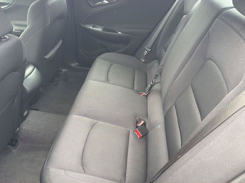 Used 2025 Chevrolet Malibu LS FWD image 15