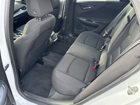 Used 2024 Chevrolet Malibu LT image 24