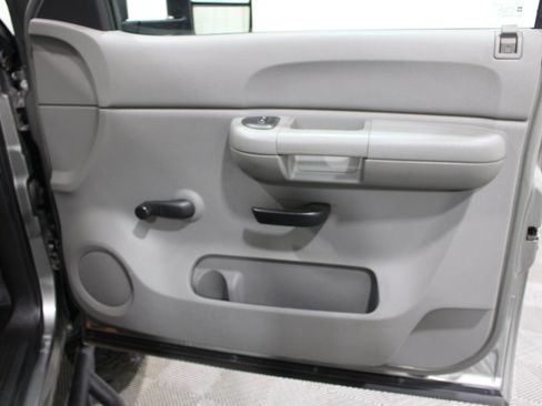 Used 2009 GMC Sierra 2500 W/T AWD/4WD image 20