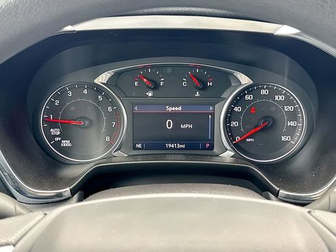 Used 2024 Chevrolet Blazer LT w/ Convenience Package FWD image 3