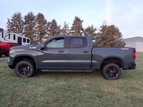 Used 2026 Chevrolet Silverado 1500 Custom Trail Boss image 2