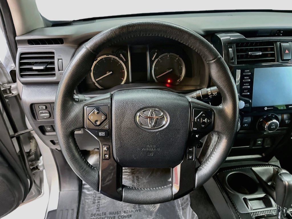 Used 2021 Toyota 4Runner Venture w/ Moonroof Package AWD/4WD image 11