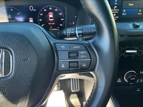 Used 2024 Honda Accord Sport image 11