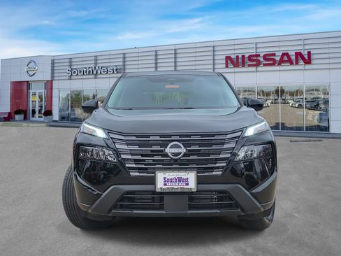 New 2026 Nissan Rogue SV image 10