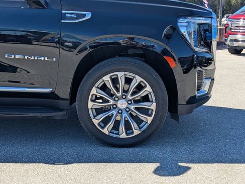 Used 2021 GMC Yukon Denali image 12