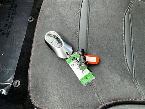 Used 2025 Mercedes-Benz C 43 AMG AMG C 43 image 15