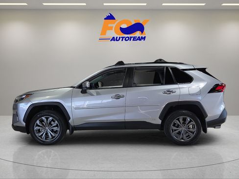 Used 2024 Toyota RAV4 Limited AWD/4WD image 2