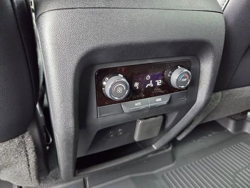 New 2026 Chevrolet Traverse LT FWD image 21