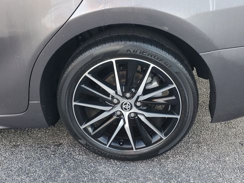 Used 2023 Toyota Camry SE image 7