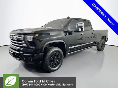 Used 2024 Chevrolet Silverado 2500 High Country w/ High Country Premium Package AWD/4WD image 5
