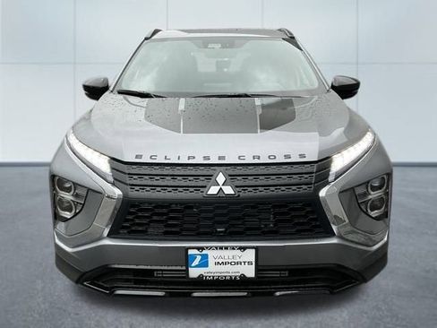 New 2025 Mitsubishi Eclipse Cross Black Edition image 9