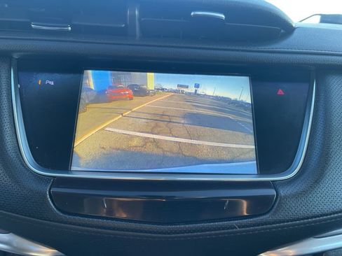 Used 2019 Cadillac XT5 Luxury image 24