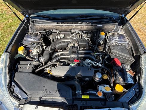 Used 2014 Subaru Outback 2.5i Limited image 9