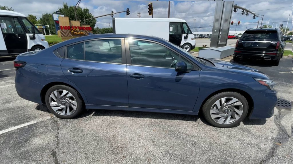 Used 2024 Subaru Legacy Limited AWD/4WD image 3