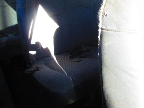 Used 2005 Chevrolet Express 3500 Extended Passenger w/ LS Preferred Equipment Group image 6