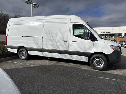 New 2026 Mercedes-Benz Sprinter 2500 image 3