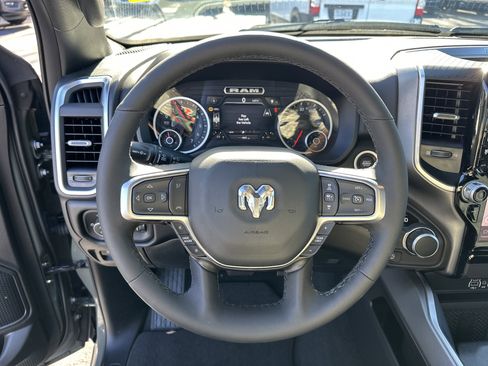 Used 2025 RAM 1500 Big Horn image 25