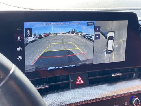 Used 2024 Kia Sportage SX image 11