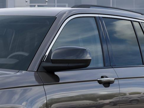 New 2025 Jeep Grand Cherokee Laredo X w/ Luxury Tech Group I image 13