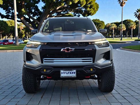 Used 2025 Chevrolet Colorado ZR2 w/ ZR2 Bison Edition image 3