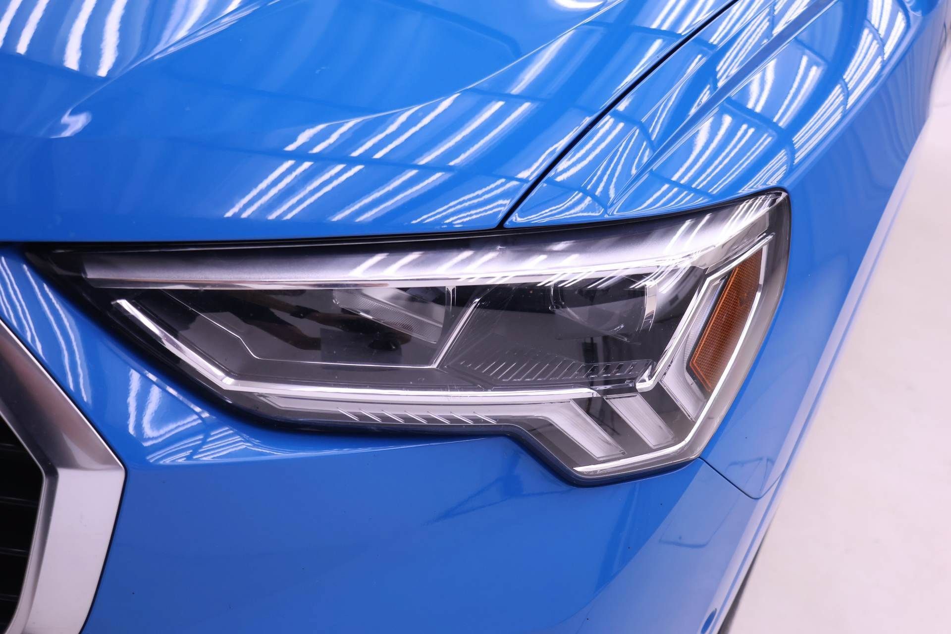 Used 2019 Audi Q3 2.0T Prestige AWD/4WD image 24