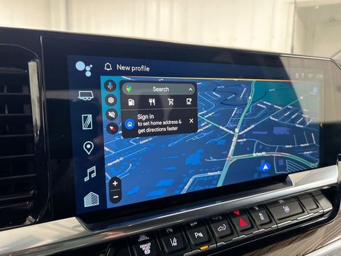 Used 2025 Chevrolet Silverado 2500 LT w/ Safety Package image 15