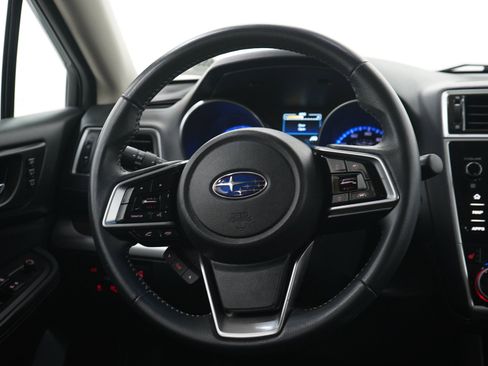 Used 2018 Subaru Outback 2.5i Limited AWD/4WD image 17