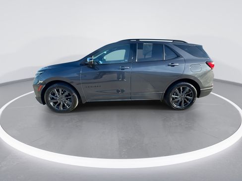 Used 2022 Chevrolet Equinox RS w/ Infotainment Package image 5